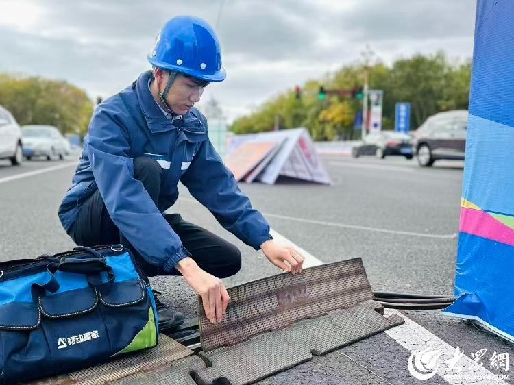 山東移動東營分公司助力2024黃河口（東營）馬拉松賽事圓滿舉行